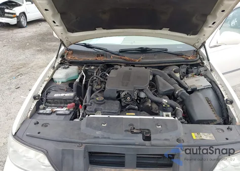 2007 Lincoln Town Car Signature Limited z USA, uszkodzony, nr VIN 1LNHM82W77Y636607